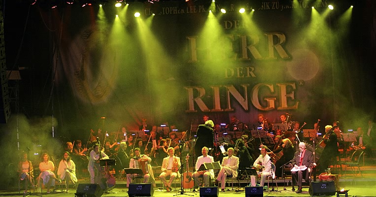 Press photo of the Tolkien Ensemble (2007)